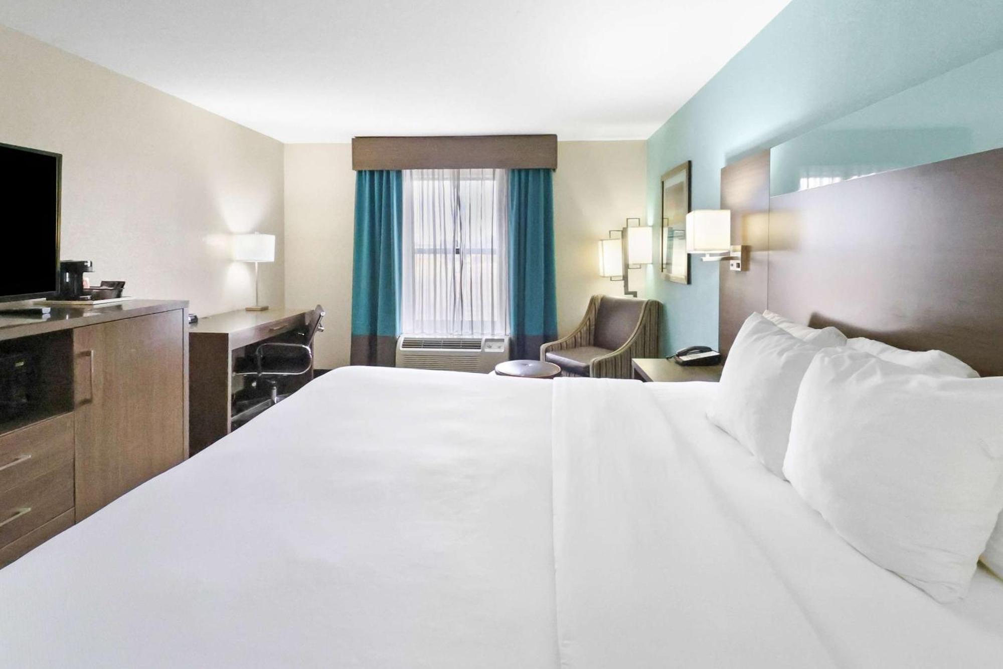 Comfort Inn Dunn Near I-95 Kültér fotó